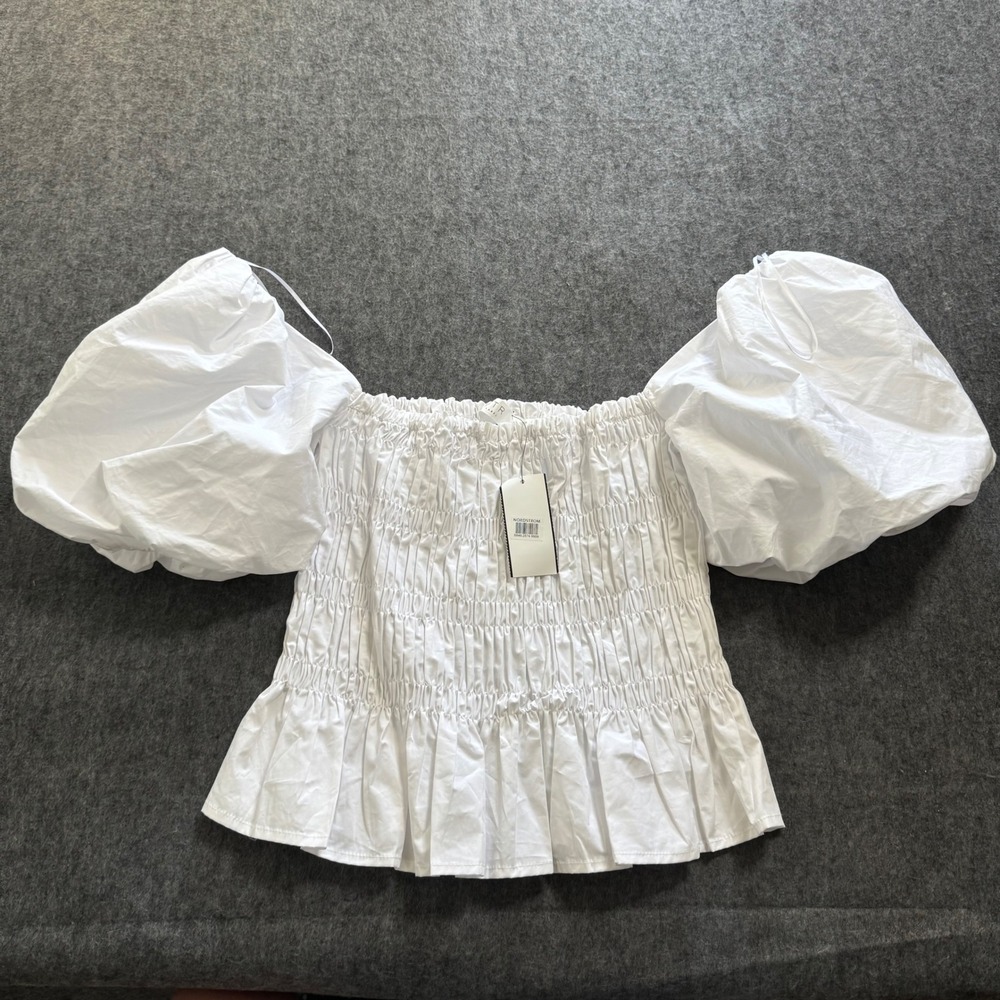 NEW ASTR the Label White Smocked Puff Sleeve Peplum Top AT16687 Size S